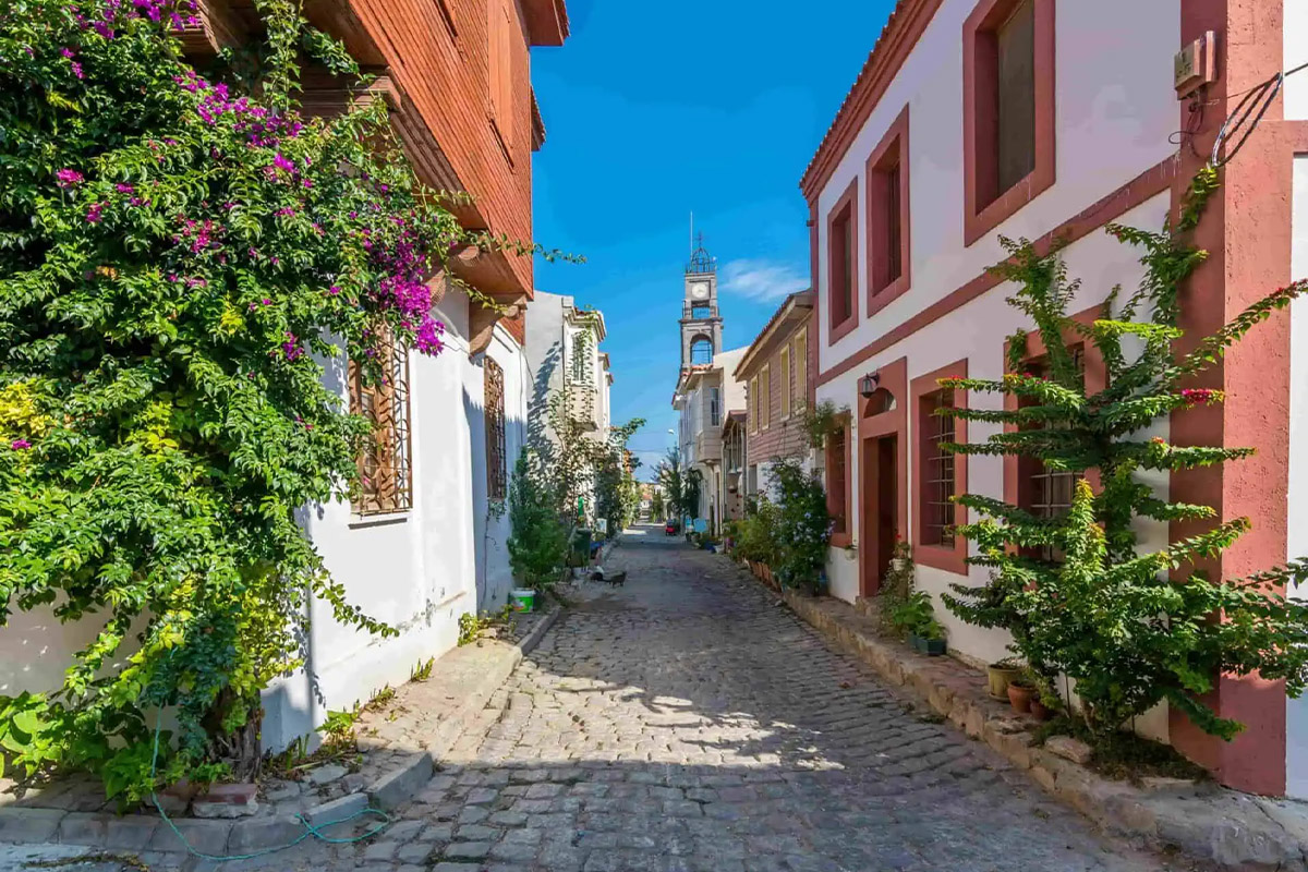 Fotoğraf Tutkunları İçin Bozcaada: En Güzel Kareler Nerede Yakalanır?